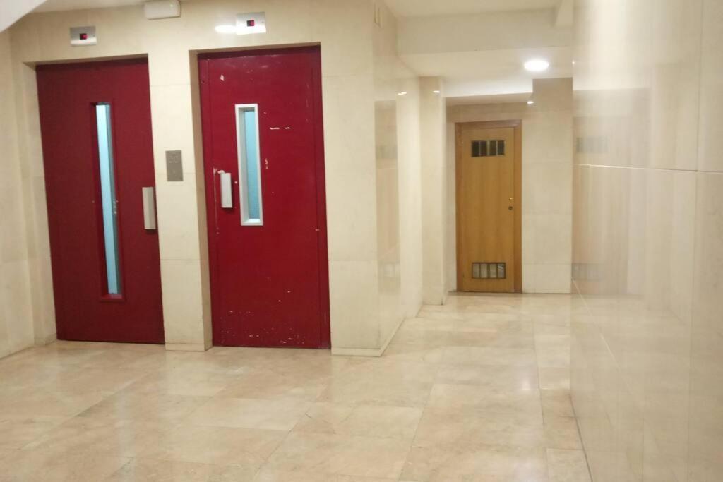 Ferienwohnung Glorias:Sagrada Familia 15 Minutos - Playa 20 Minutos Barcelona Exterior foto